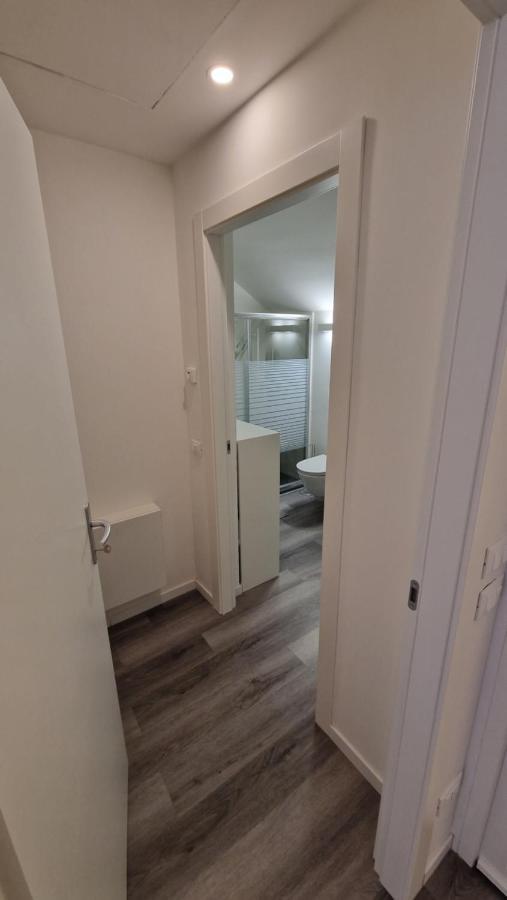Cozy Apartment Milano Affori M3 Bagian luar foto